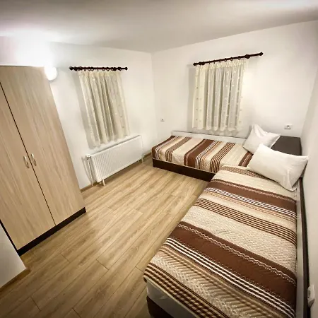 старият дюкянь Villa